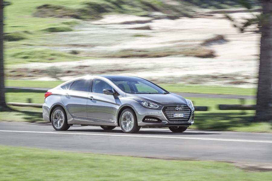  Hyundai i40 Sedan 2015 года  (AU) (фото 2 из 19)